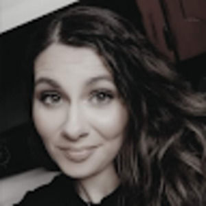 Meet your Posher, Chrystal